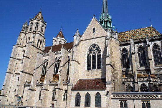 Cathedrale Saint-Benigne de Dijon